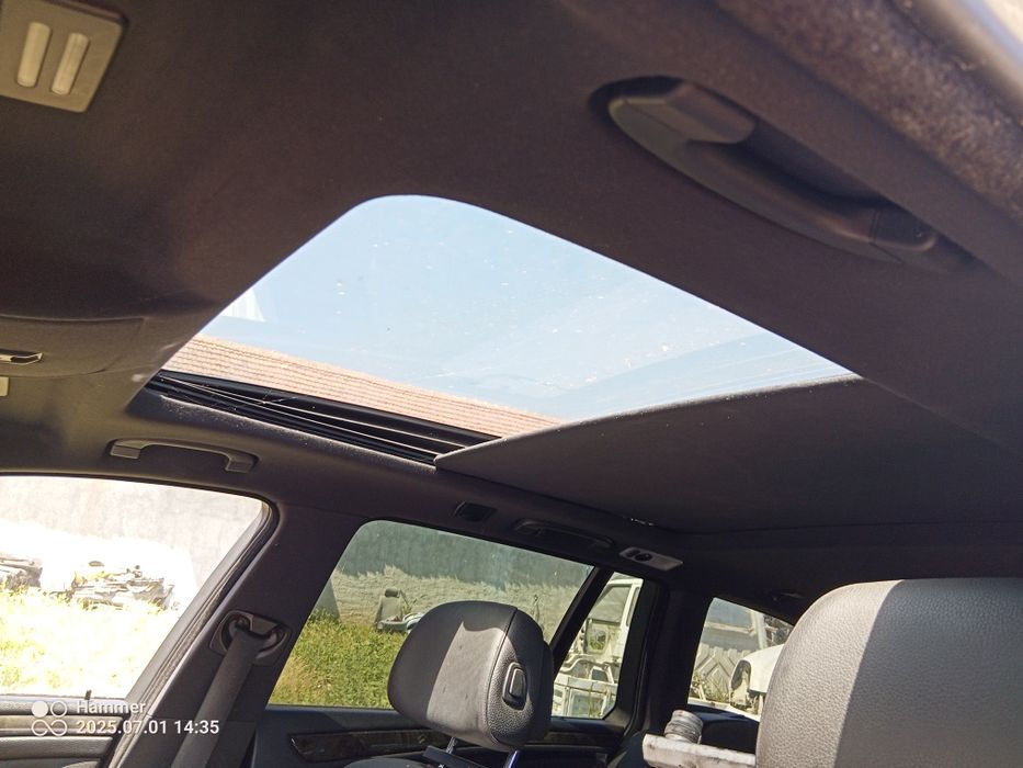 Продавам BMW e61 facelift 2000 кубика 177 конски сили дизел на части