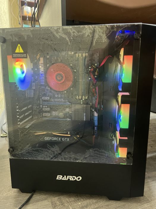 HP 24 white/silver sli/1ms/Corei5/16GB/GTX1660S-6GB-DDR6/SSD 128GB+1TB