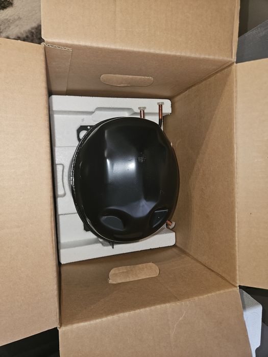 Компресор за хладилник,НОВ