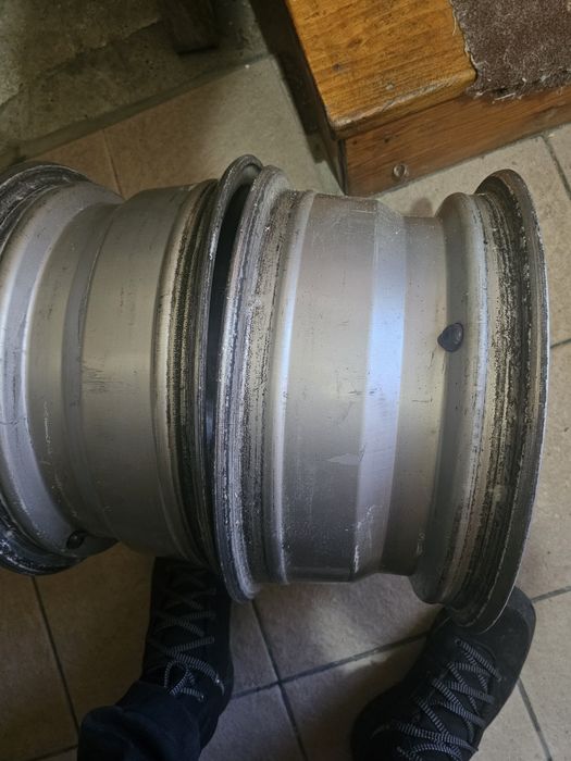 Минусови джанти 6х139,7 r15