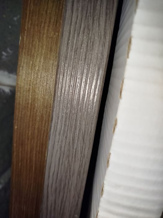 Продам дверь сосна со стеклом