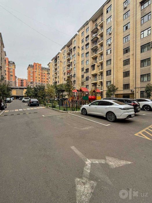 New Life Продается 3 комнатная квартира ремонт ул.Махтумкули