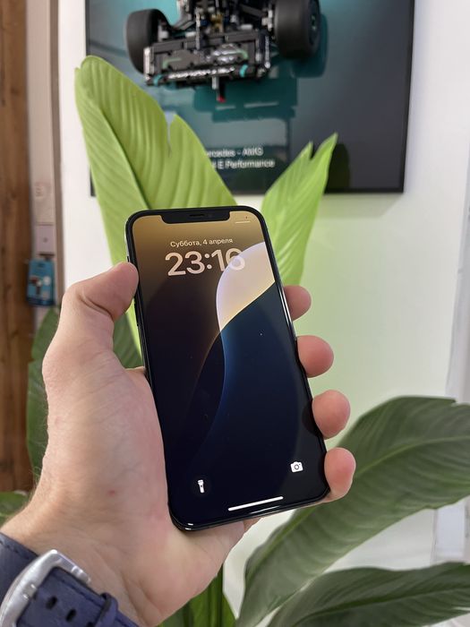 Iphone 12 Pro в идеальном состоянии