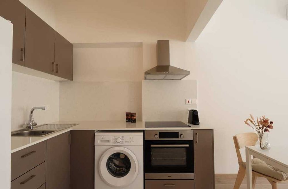 Дава се под наем Тристаен апартамент в Пловдив, Изгрев - 71 кв.м за 367.2 € - Снимка #3