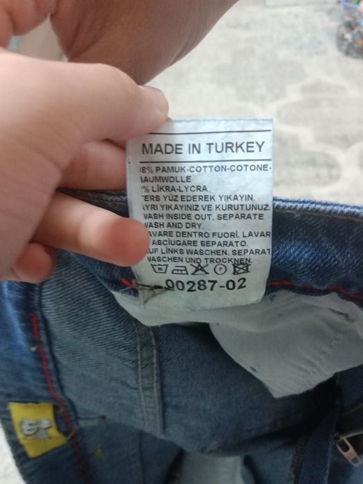 Одежда джинсы для подростка