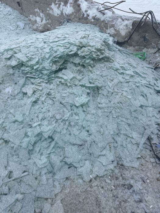 Әйнек қабылдаймыз. Стекло принимаем