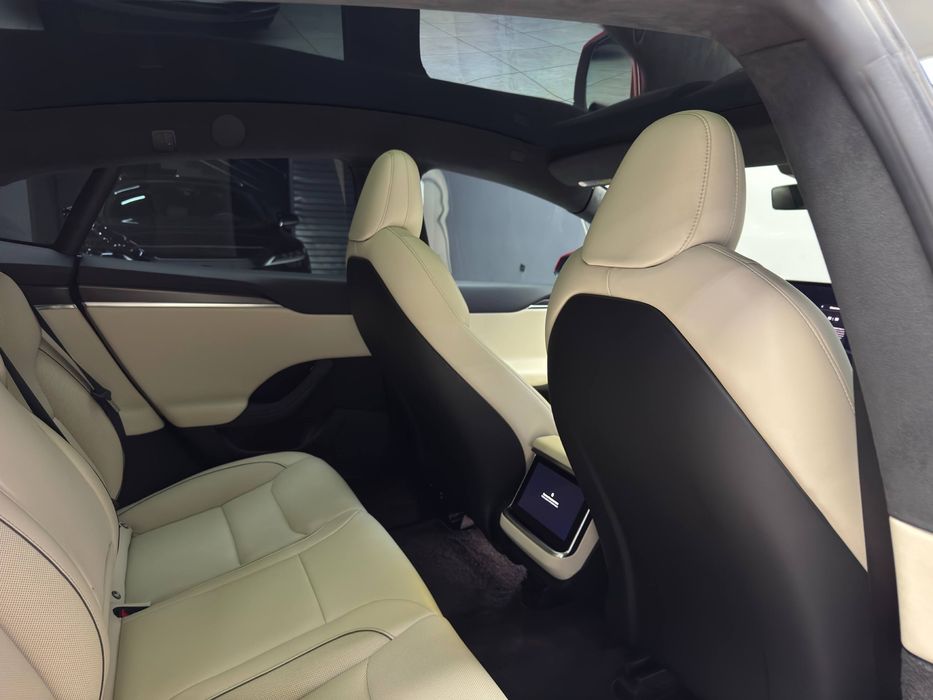 TESLA S PLAID 2.0 sekund srochna !