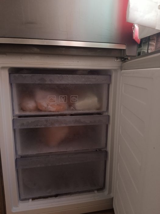 Срочно продается холодильник в отличном состоянии