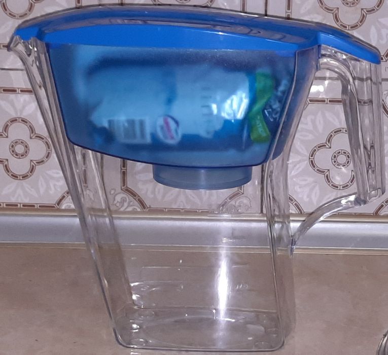 Продам новый фильтр для воды АКВАФОР 2.8л