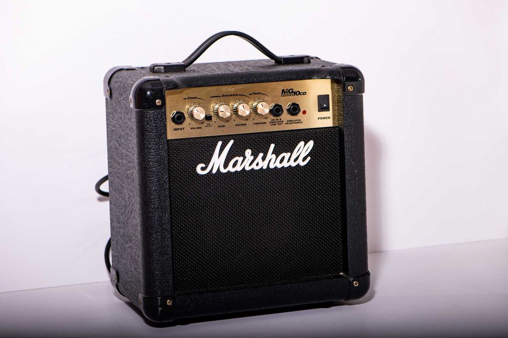Marshall MG 10 CD - Китарно кубе