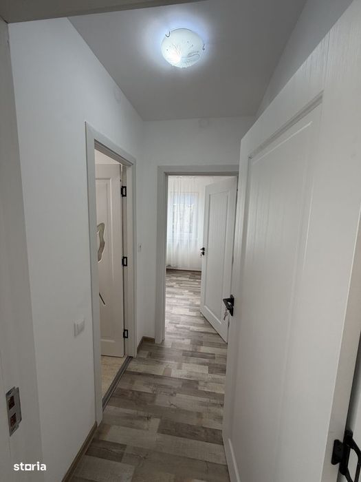 Închiriez apartament 2 camere