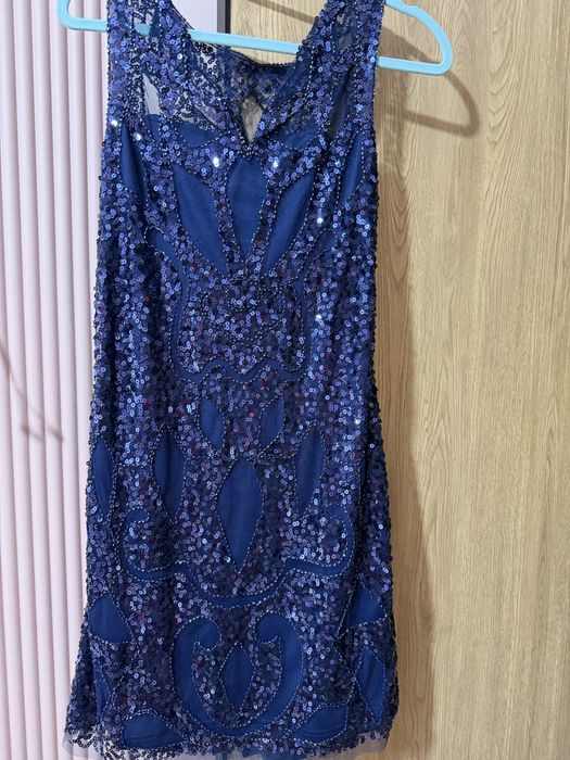 Продам женское платье