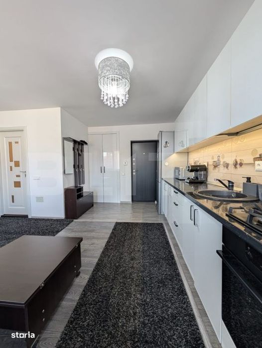 Apartament semidecomandat cu 3 camere, 68 mp utili, zona Stejarului