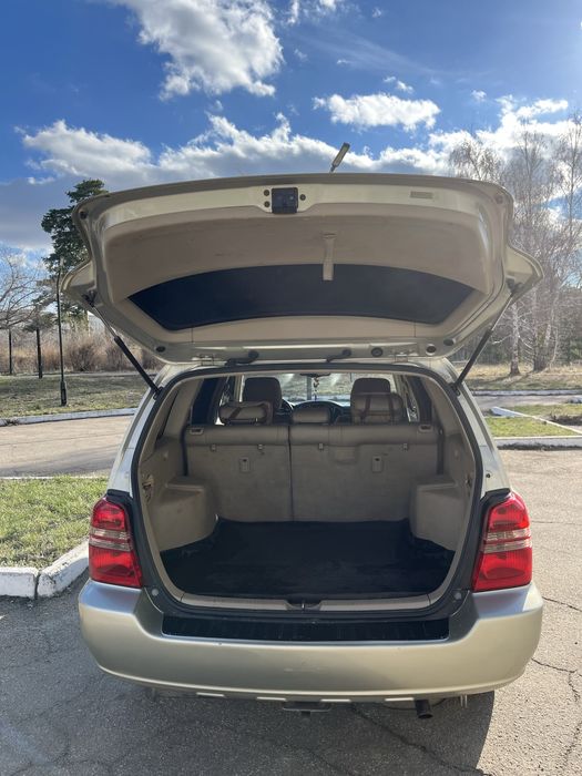 Продам Toyota Highlandег