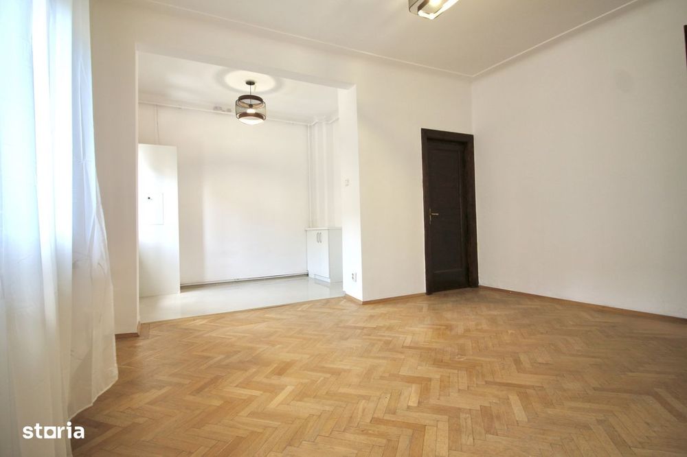 Calea Dorobanti, Apartament Nemobilat In Bloc Tip Vila!