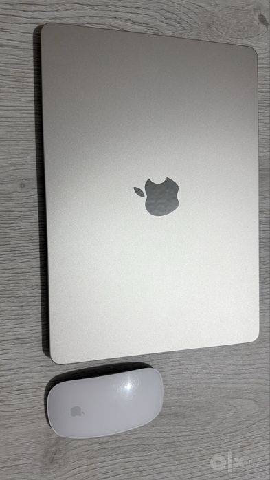 Macbook air M2