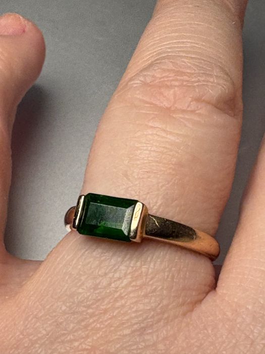 Inel aur 14 cu diopsid natural