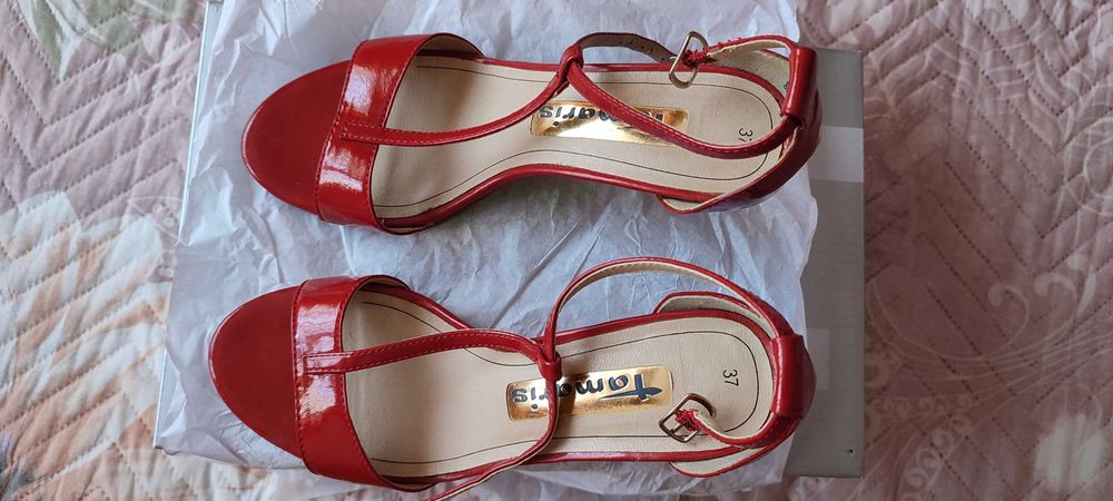 Маркови дамски сандали Tamaris