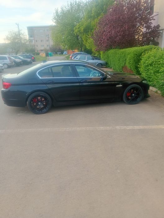Vând sau schimb bmw seria 5 f10