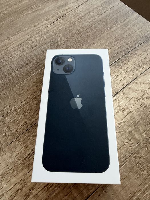 iPhone 13 Midnight