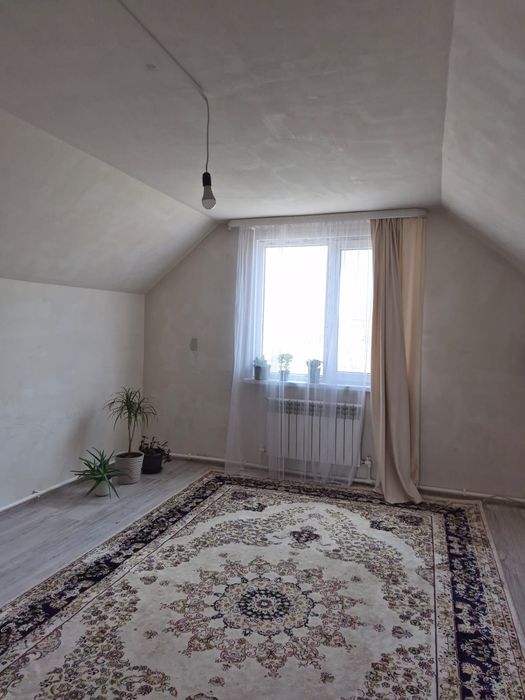 Продам дом в центре городе рынок