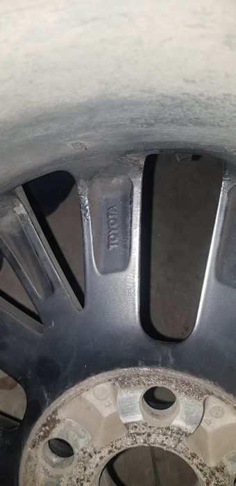 Продам диск от камри 2017г ,графит