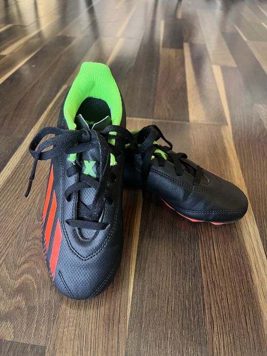 Детски футболни обувки/ бутонки Adidas