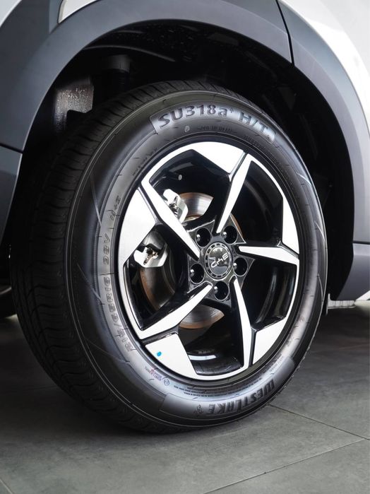 BYD Yuan Up 401km Flagship