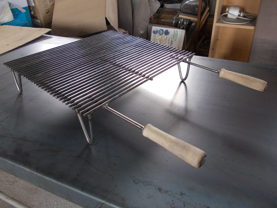 Скара - Барбекю на дърва и дървени въглища 80 €