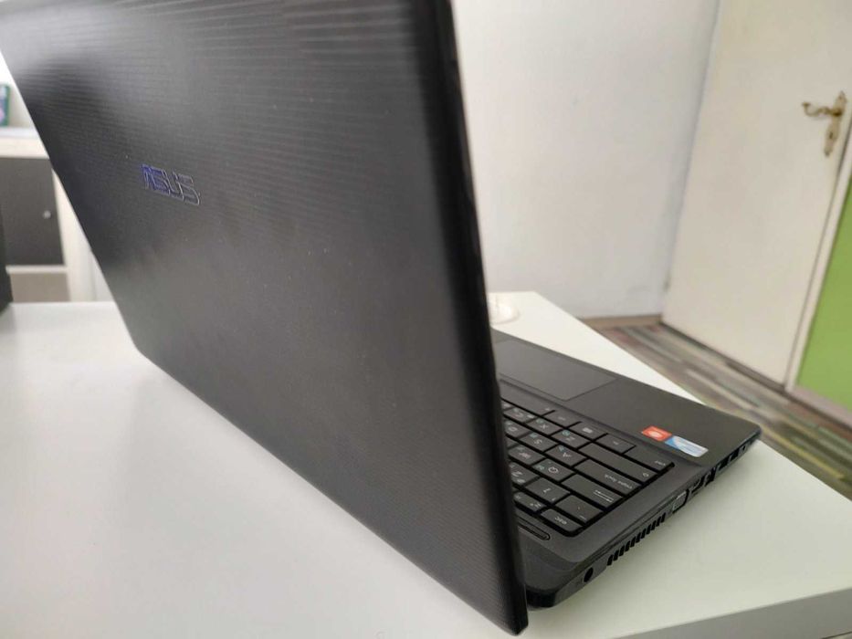 Лаптоп Asus Tech X55A