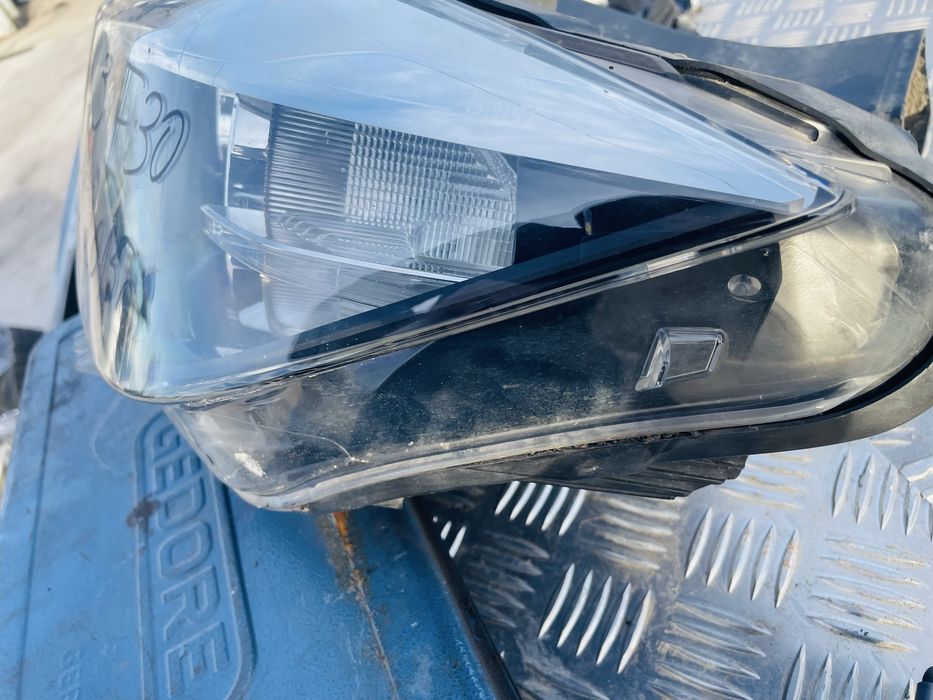 Фар за BMW 3 F30-31