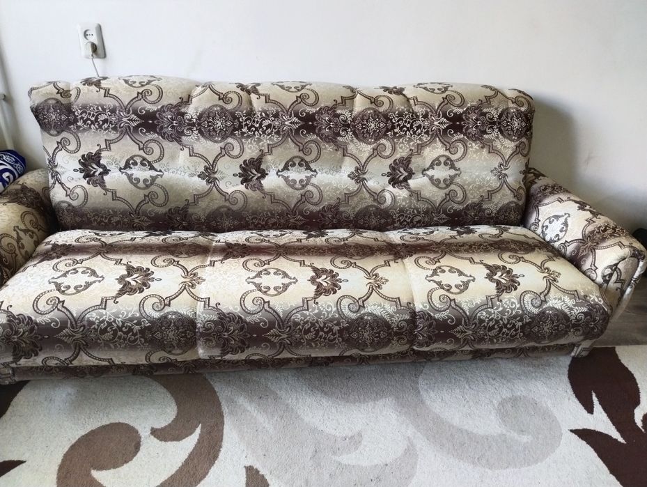 Продам очень хороший диван