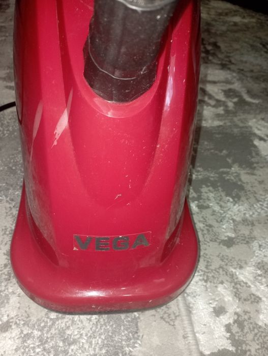 Парогенератор. Отпариватель для одежды.