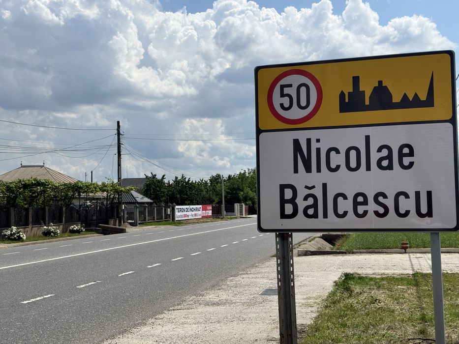 Teren de închiriat 2000 mp – Nicolae Bălcescu, la stradă (E85)