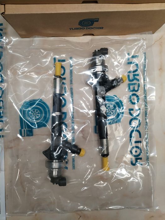 Injectoare set 4 buc.Opel Astra H ,1.7 diesel ,2010