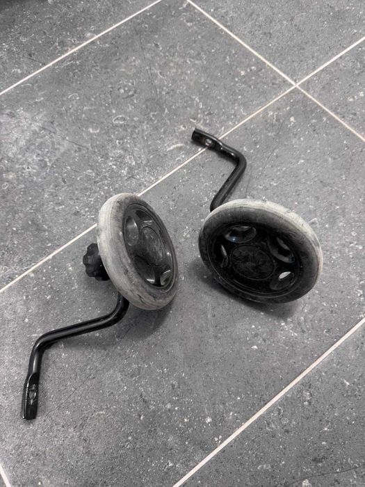 Детско колело Specialized 16 RIPROCK + помощни колела