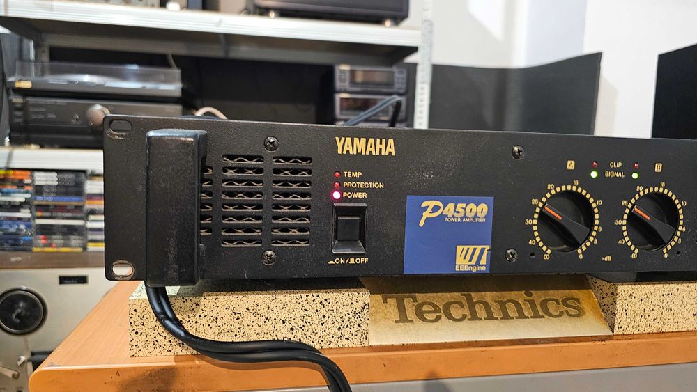 Amplificator Yamaha P4500 (Profesional) 2 x 460W/8 Ohmi