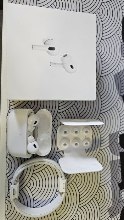 Продаю AirPods Pro 2