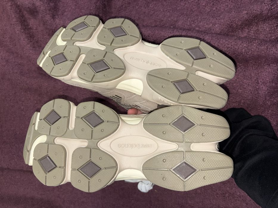 New Balance 42 Noi Bej Maro Crem