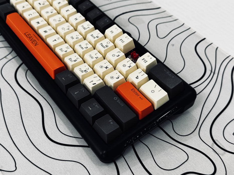 продам игровую клавиатуру