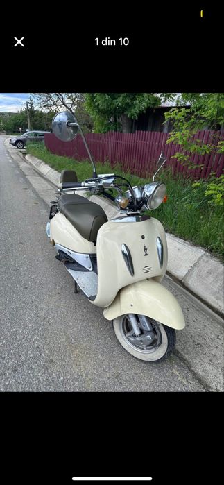 Scuter de vanzare