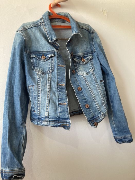 Джинсовая куртка