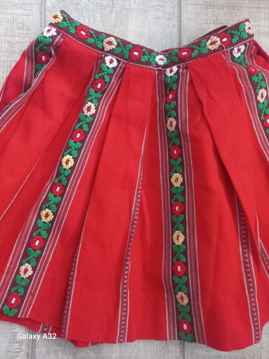 Valnic fete realizat manual