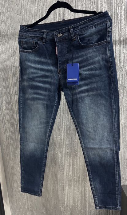 Vand  Blugi Lungi sau scurti si tricouri unisex , Calitate superioara !