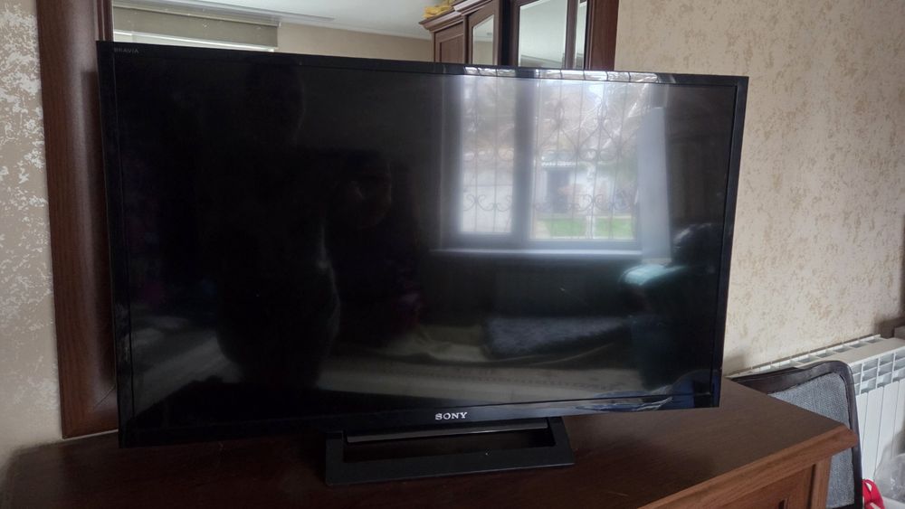 Продам телевизор