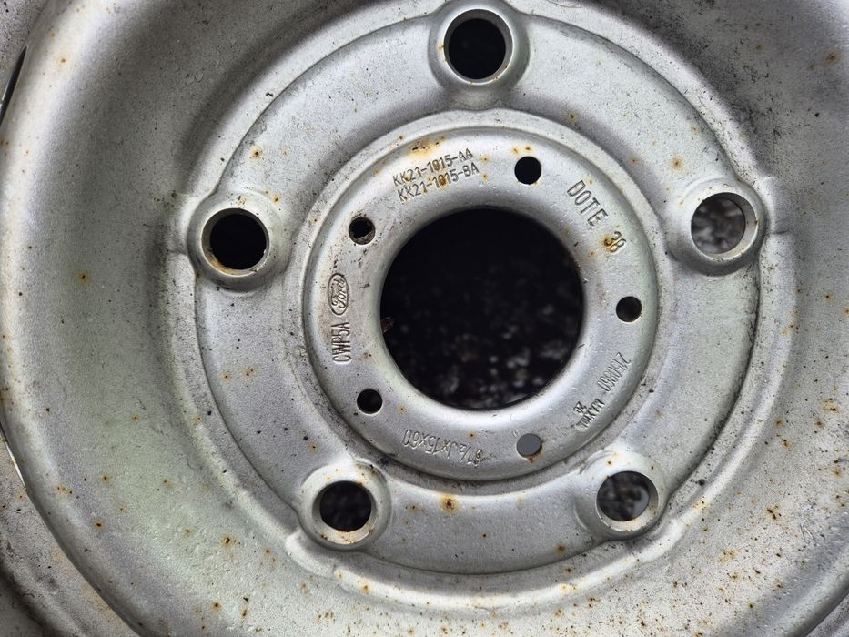 Резервна гума за бус Форд транзит 2022/ 6.5ж Х15/ ет 60/