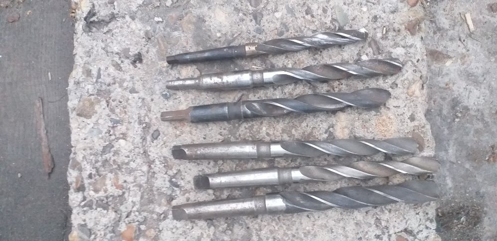 Продам сверла по металлу