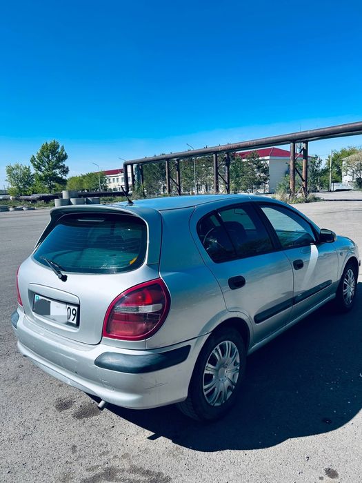 Nissan Almera 2000 год