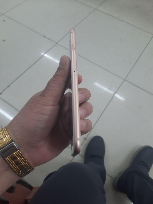 Айфон 8плюс  64гб