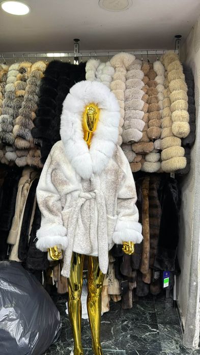 Haină de blană naturală